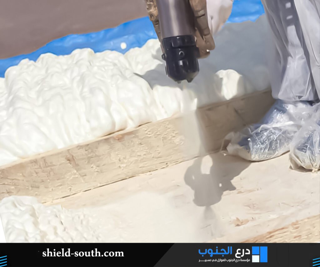 لماذا تحتاج المباني في تثليث إلى عزل فوم قوي